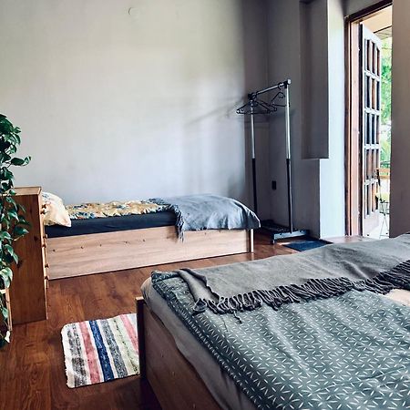 Var-Lak Apartman Eger Eksteriør billede